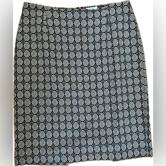 LOFT Pencil Skirt - Black and White Geometric size 10 - Picture 1 of 4